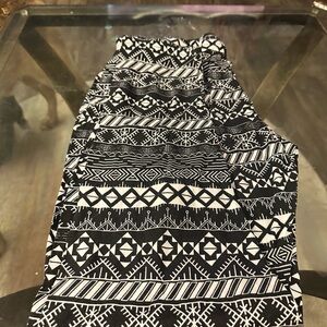 Black and White Leggings